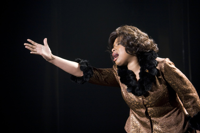 Jennifer Hudson in DreamgirlsIMDb